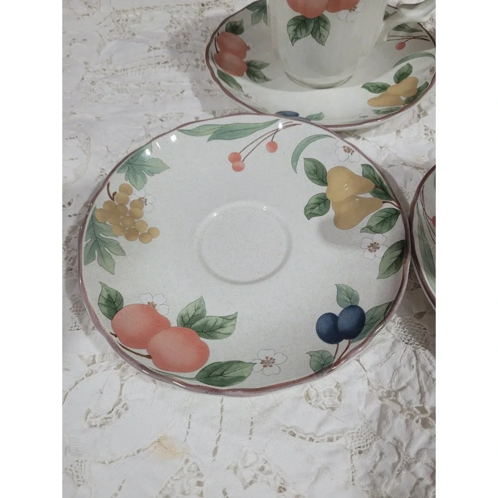 Mikasa Country Classics Fruit Panorama Discontinued Set of 4 Cup & Saucers Sets